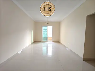 Live Big for Less – Spacious 2BHK Close to Malls