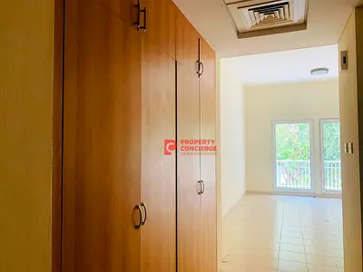 Hot Deal Studio | Balcony | 3 Mins Metro | Vacant