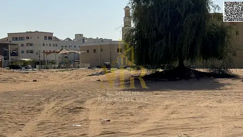 قطعة ارض شارع وسكة للبيع امام المسجد مباشره تملك حر لجميع الجنسيات مدي الحياه موقع ممتاز وقريب من جميع الخدمات