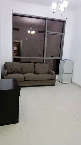 Private Room for Filipinos – Attached Washroom, Prime Location Near Satwa Big Mosque