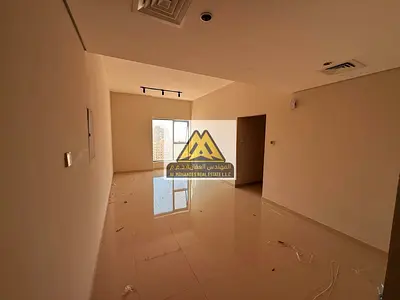 فرصة مميزة للإيجار السنوي في عجمان، شقة غرفتين وصالة داخل تاور جديد بتشطيب حديث ومساحة كبيرة جداً، مناسبة للعائلات الباحثة عن الراحة والموقع الحيوي با