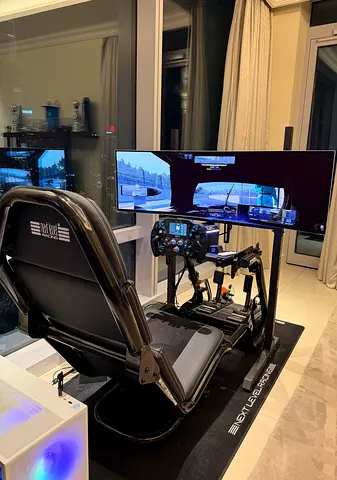 Full Sim Racing - Asetek + Next Level + Samsung