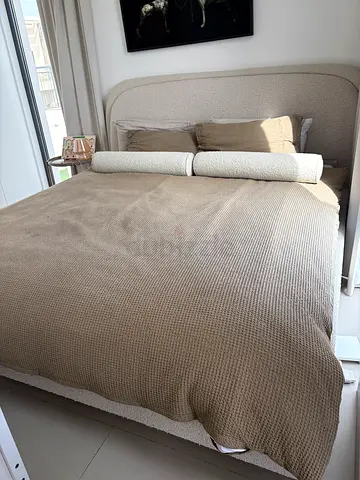 Boucle Upholstered king Double Bed with Headboard