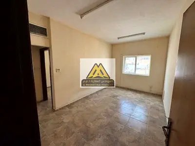 At an excellent price, suitable for everyone, with free maintenance provided by the owner. For families only. Excellent location.
