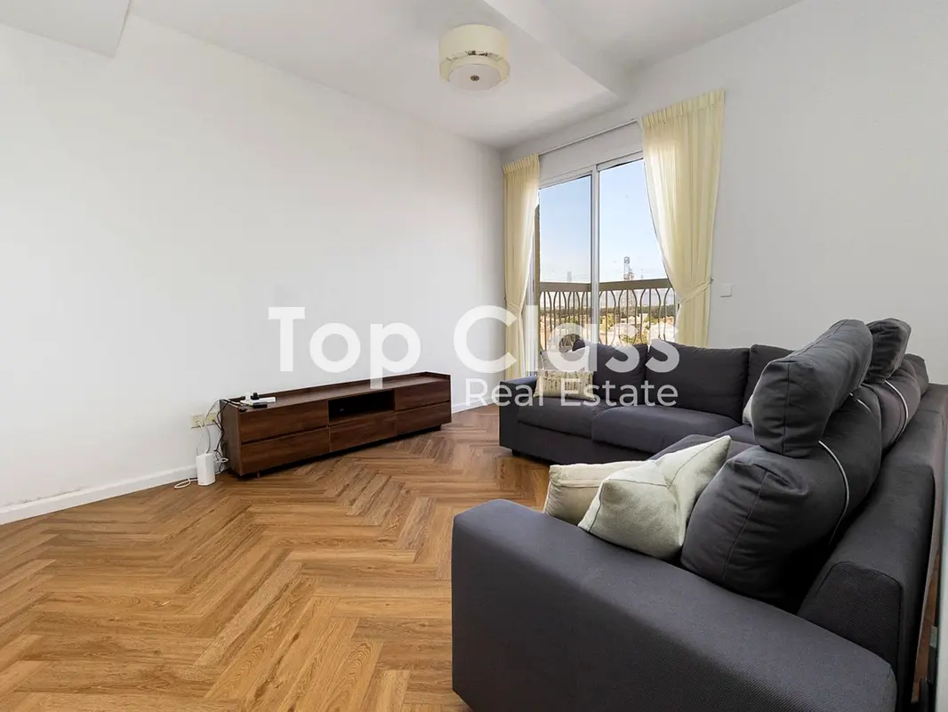 gallery-image