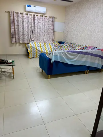 Sharing room