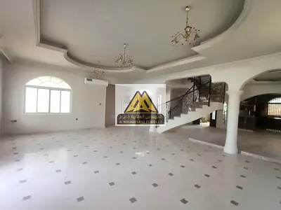 فيلا واسعة للإيجار في المويهات 1 – مساحة كبيرة وتصميم عملي بموقع مميز