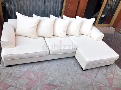 The One Kingston L Shape sofa beige White L-shaped 3-Seater Sofa with Chaise - Good Condition
