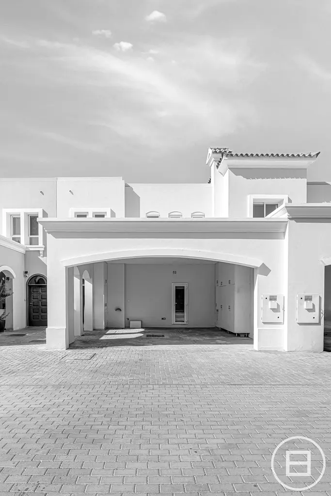 THE DEAL: 7,600,000 AED