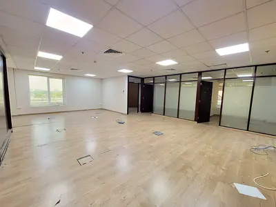Front of Metro ( Sami Fitted Office 6 Cheque Payment )