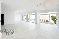 Amazing Upgraded 5 Bedrooms+Maid Burj Al Arab View