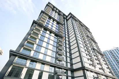 Pool View | Chiller Free | High Floor