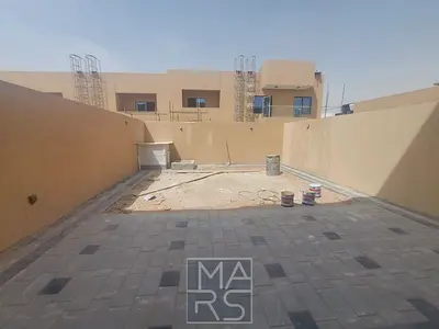 Spacious 3BR Villa | Maid’s Room | Private Garden | Covered Parking
