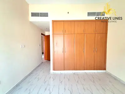 Bright & Specious Unit || Prime Location || Near to Park || Ready to Move