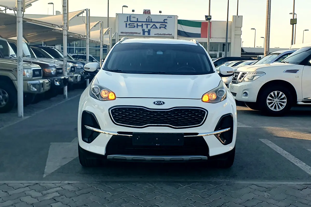 Kia Sportage 2019 — photo 1 of 20