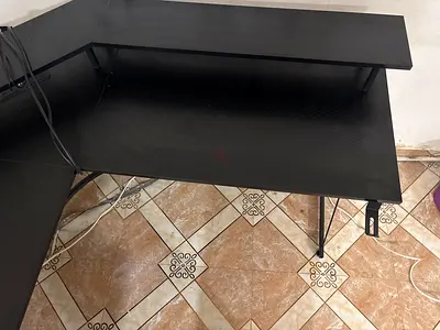 طاولة العاب Gaming table