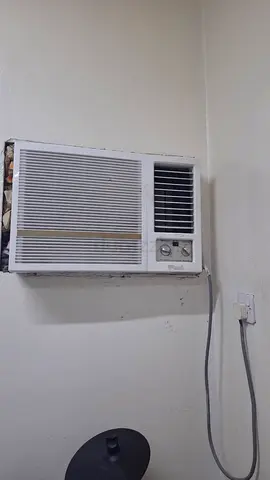 Window Air Conditioner Unit – Used, Working Condition