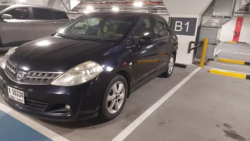Nissan Tiida