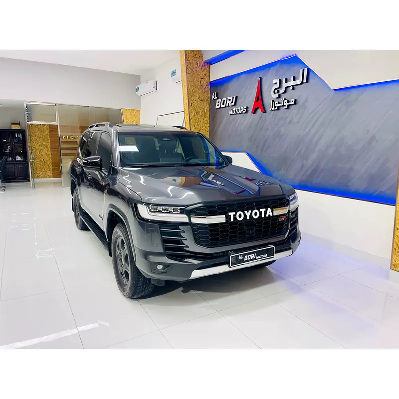 Toyota Land Cruiser 2025 — photo 1 of 11