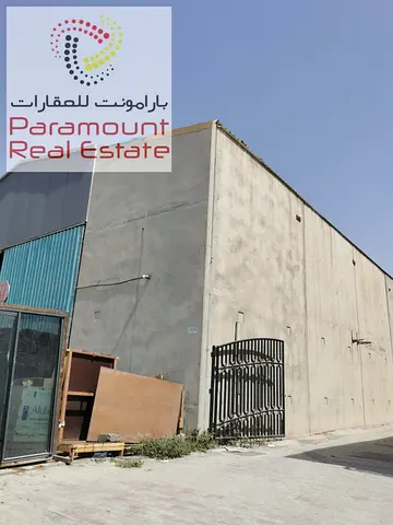 مصنع ومستودع ومخيم عمال للبيع في المنطقة الصناعية 1 بعجمان