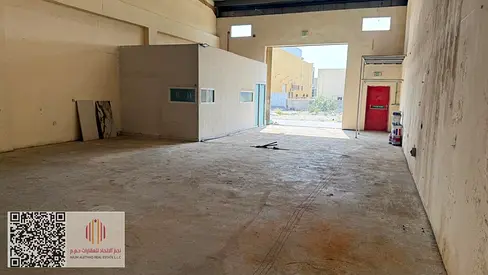 شبرة للإيجار السنوي في الجرف الصناعية 3 فرصة مميزة لاستئجار شبرة بموقع استراتيجي في منطقة الجرف الصناعية 3، مناسبة لأعمال التخزين والتوزيع والأنشطة ال