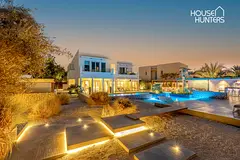 Enormous corner plot|Fully renovated