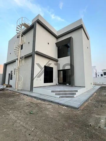 Brand New | Easy Access | Modern
