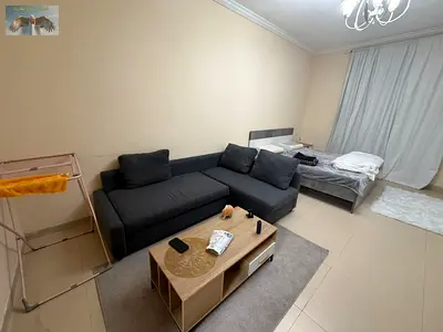 Affordable studio in a prime location with easy access to all services.