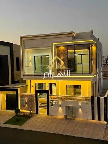 Two-Floor Fully Serviced Villa – Great Price