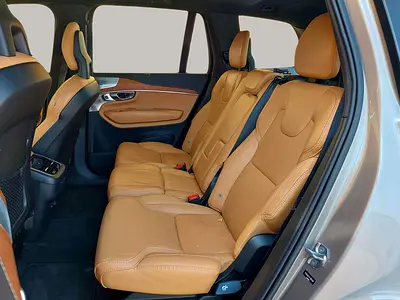 2020 Volvo XC90 — фото 12