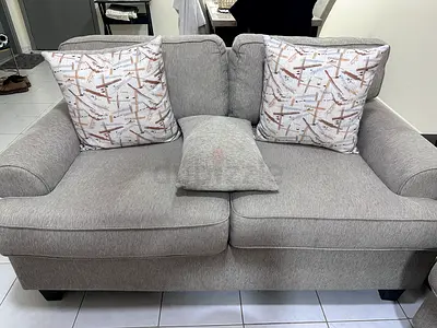 3 Seater and 2 seater sofa set as new