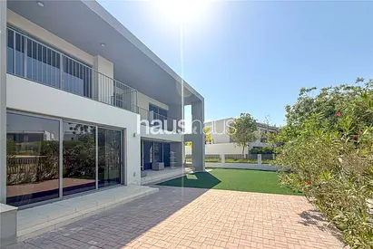 Perfect Family Unit | Park Backing | Best Price