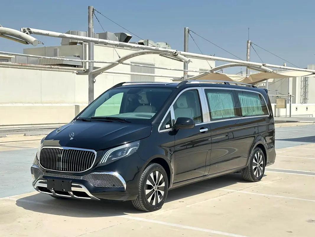 Mercedes-Benz Vito 2024 — photo 1 of 18