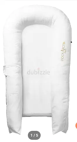 White DockATot Baby Lounger / Portable Baby Nest - Good Condition