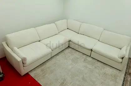 Great condition oc home modular 5 piece sofa