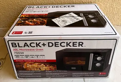 Black+Decker 20L 700W Microwave Oven - New in Box