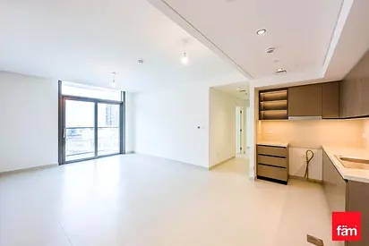 Spacious Two Bedroom | Downtown Views