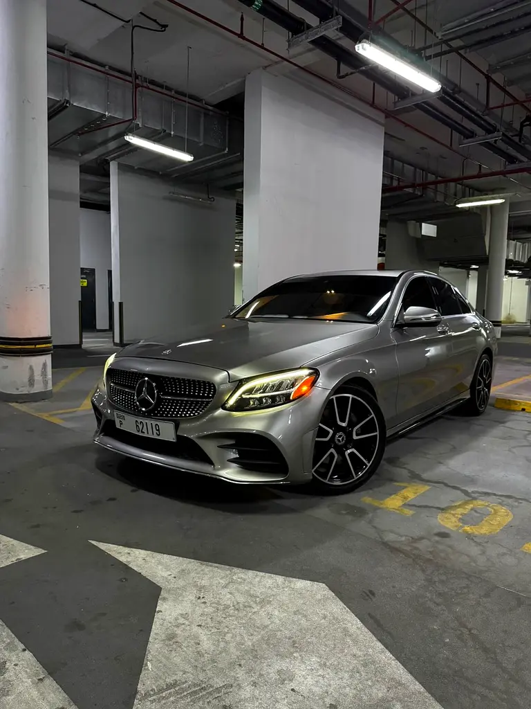 Mercedes-Benz C-Class 2019 — photo 1 of 7