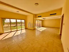 Spacious Property| Golf View| Privat Backyard