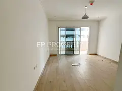 Spacious &amp; Bright Apartment | Low Floor