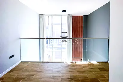 Modern Townhouse | Great Price | Unfurnished