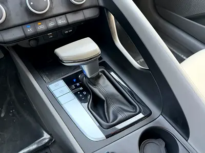 Hyundai Elantra GL, миниатюра 17