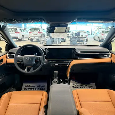 2026 Toyota CAMRY — миниатюра 8
