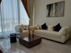 Luxury furnished 1BR | Study Room | Vacant
