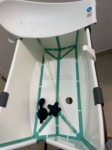 Stokke baby bath with stand