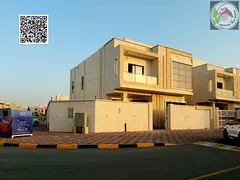 Corner villa for sale, central air conditioning, large land and building area, electricity and water