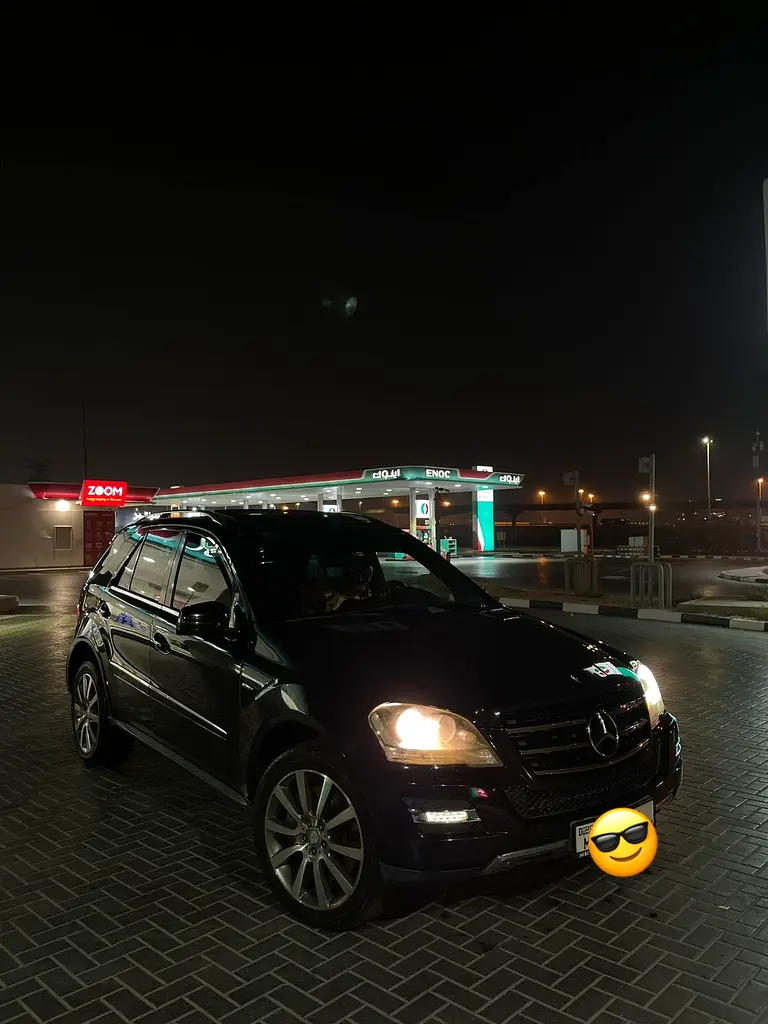 Mercedes-Benz M-Class 2011 — photo 1 of 1