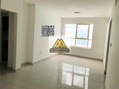 | موقع حيوي | قريب من جميع الخدمات | مساحة كبيرة |
