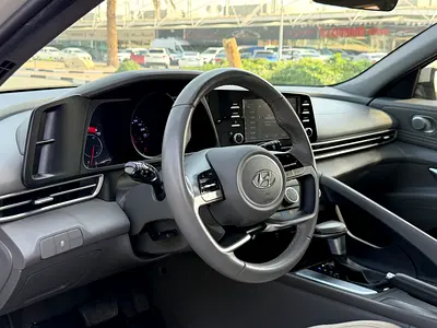 2022 Hyundai ELANTRA 照片 13