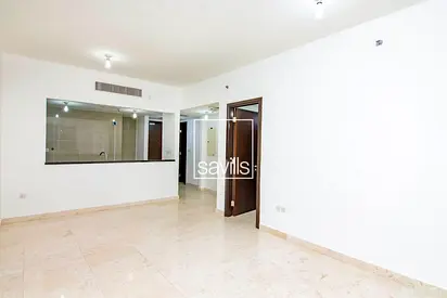 Spacious 1 bedroom | High Floor | Vacant on May 15